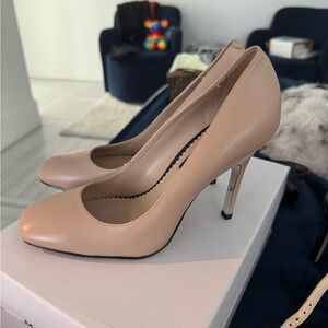 Karl Lagerfeld Beige Heels